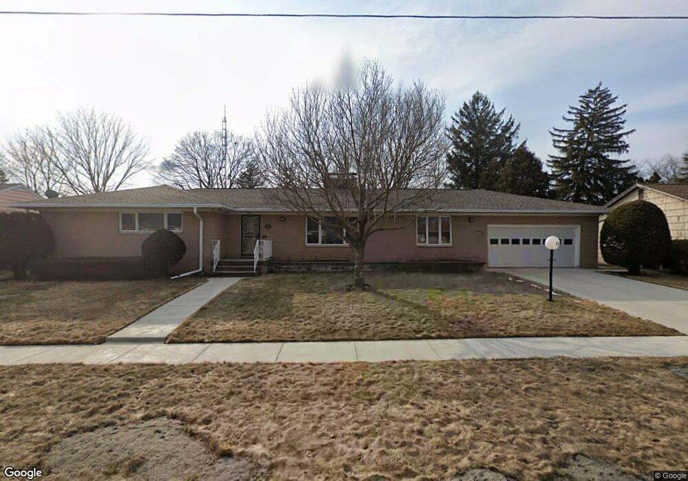 1914 Chelan St, Flint, MI 48503 - photo 1