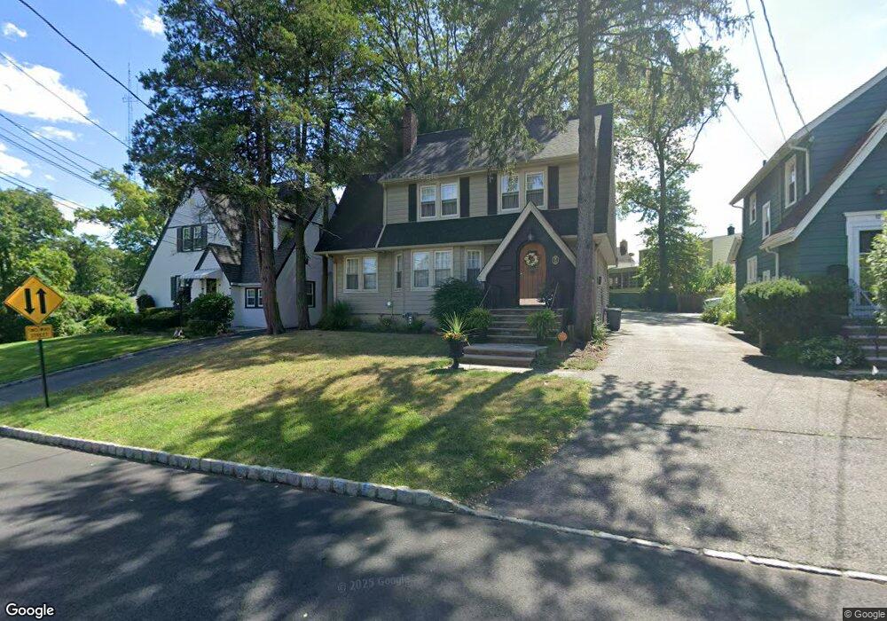 10 Benvenue Ave, West Orange, NJ 07052 - photo 1