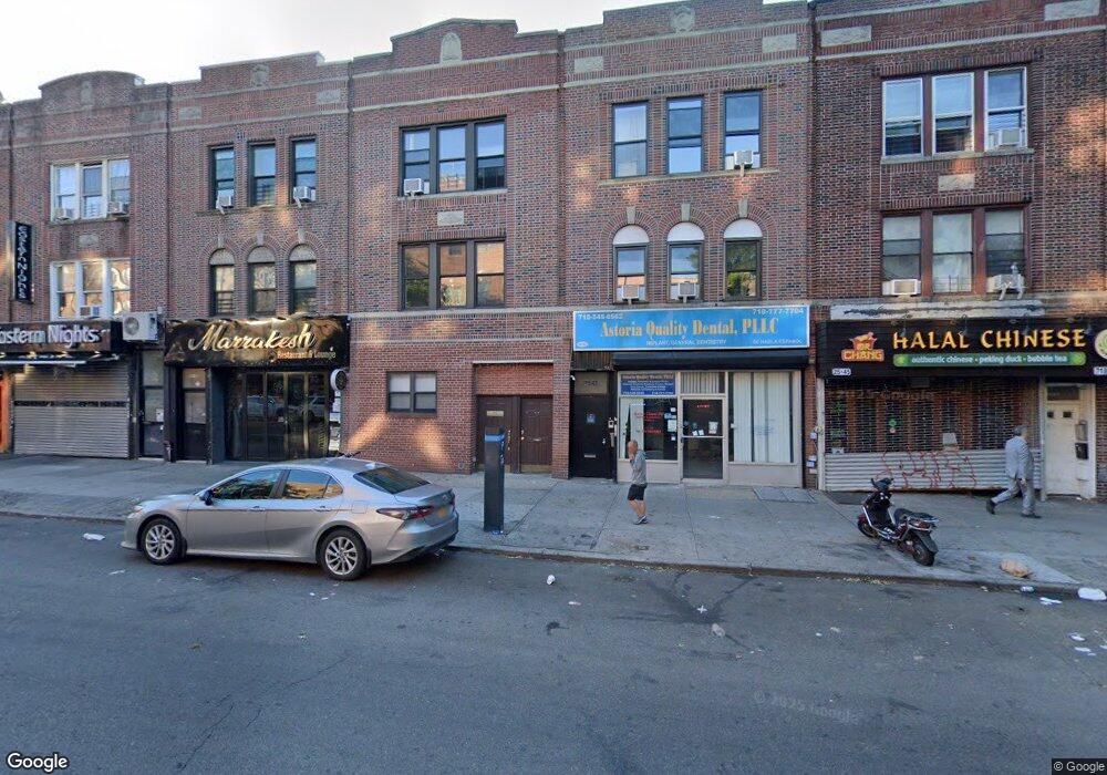 2541 Steinway St, Long Island City, NY 11103 - photo 1