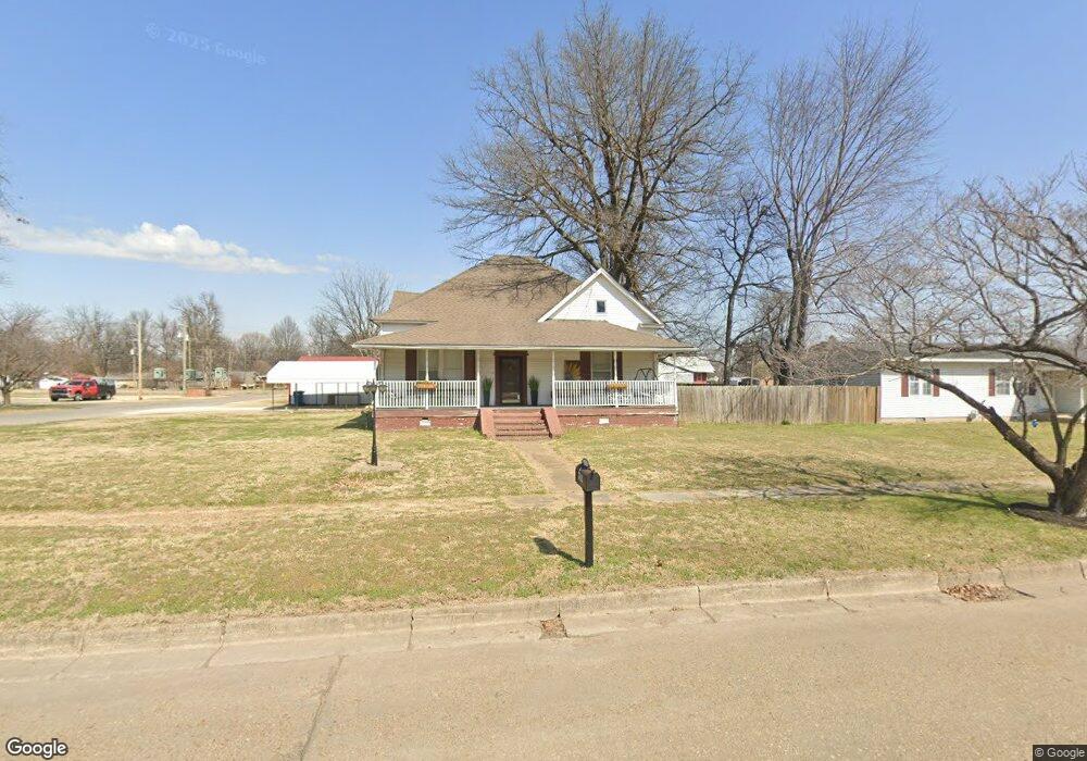 741 Scott St, New Madrid, MO 63869 - photo 1