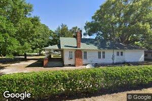 2111 S Sycamore St, Pavo, GA 31778