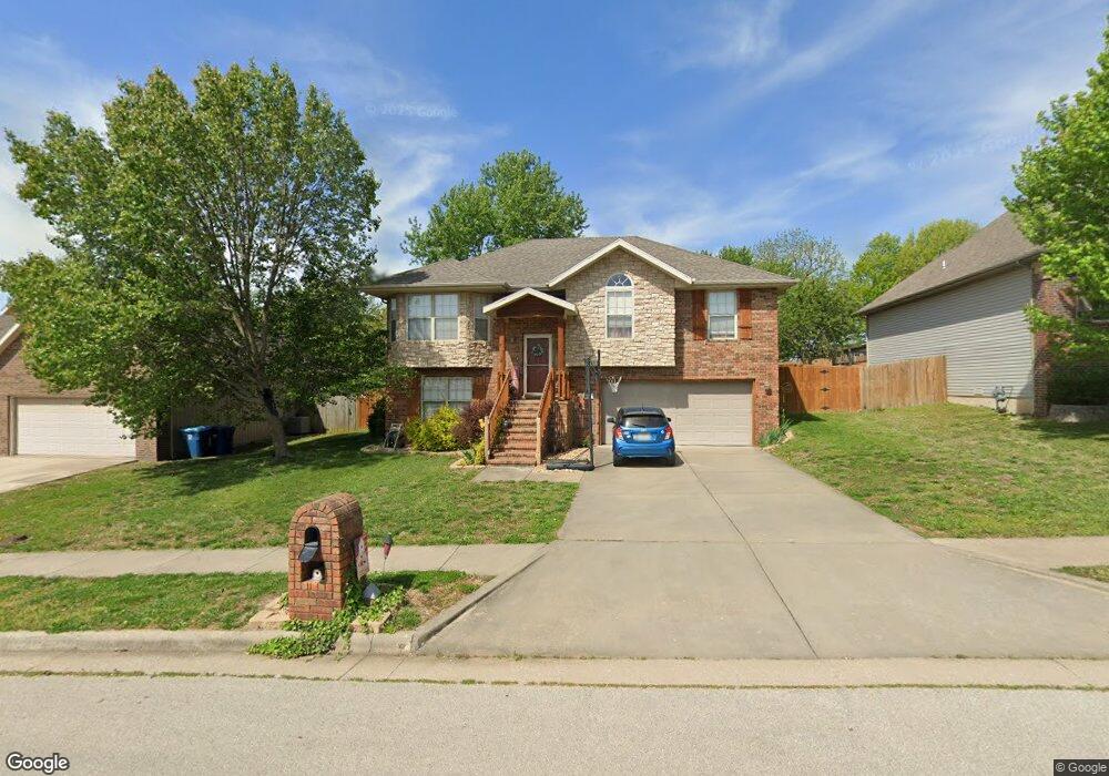 813 S Southgate Dr, Nixa, MO 65714 - photo 1
