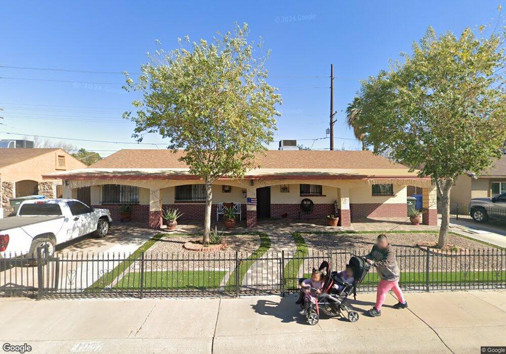 3037 N 47th Dr, Phoenix, AZ 85031 - photo 1