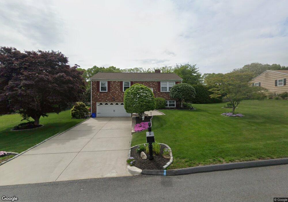 27 Greenbriar Rd, West Warwick, RI 02893 - photo 1