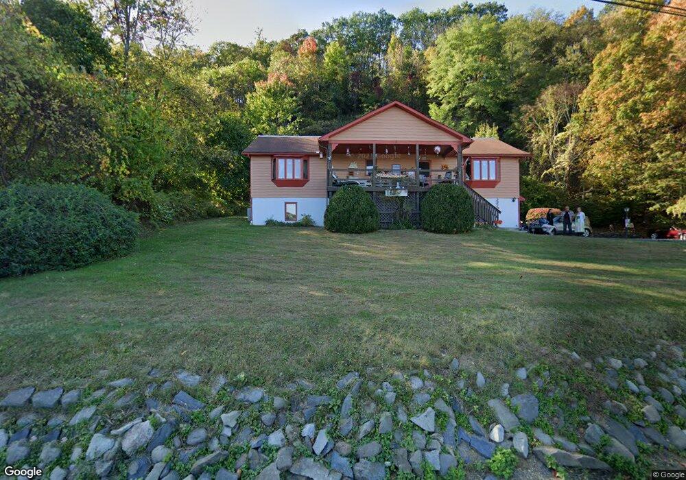 25 Oakes Rd, Highland, NY 12528 - photo 1