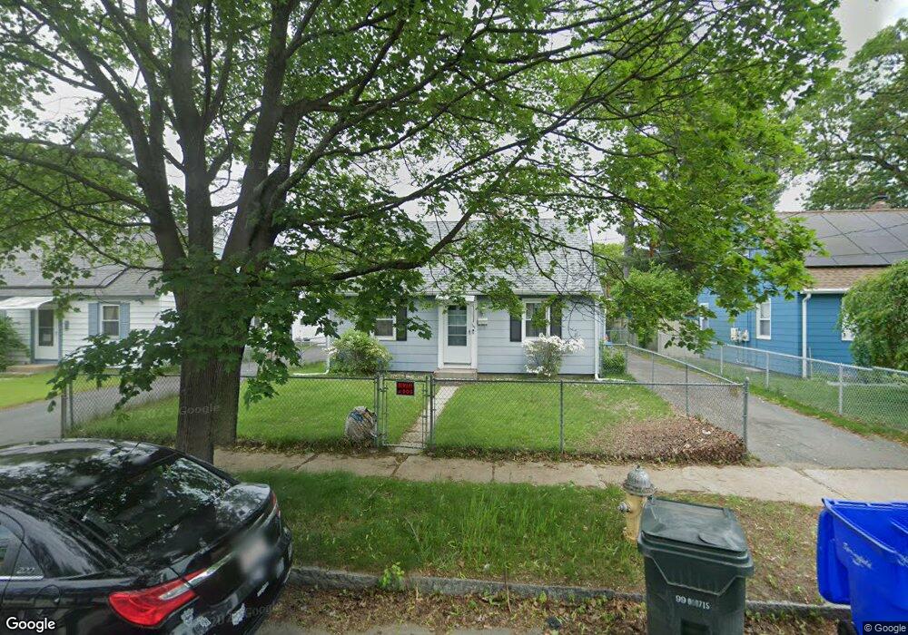 39 Seymour Ave, Springfield, MA 01109 - photo 1