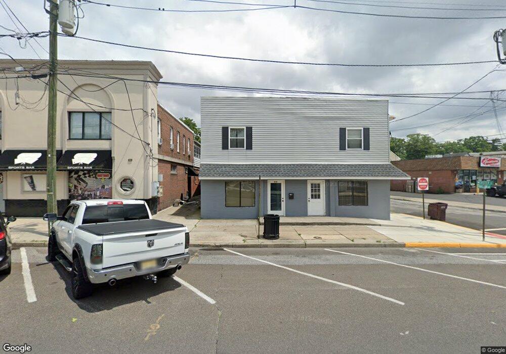 215 S Pavilion Ave unit A, Riverside, NJ 08075 - photo 1