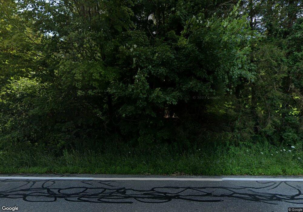 413 Farmers Mills Rd, Carmel, NY 10512 - photo 1