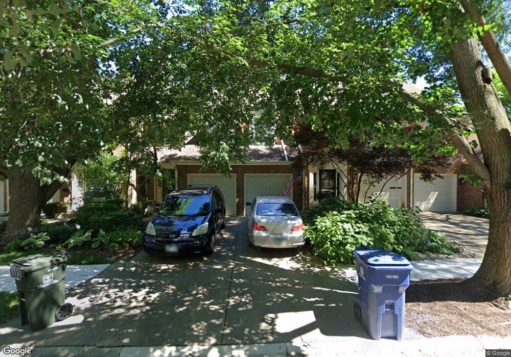 595 Windham Ln, Naperville, IL 60563 - photo 1