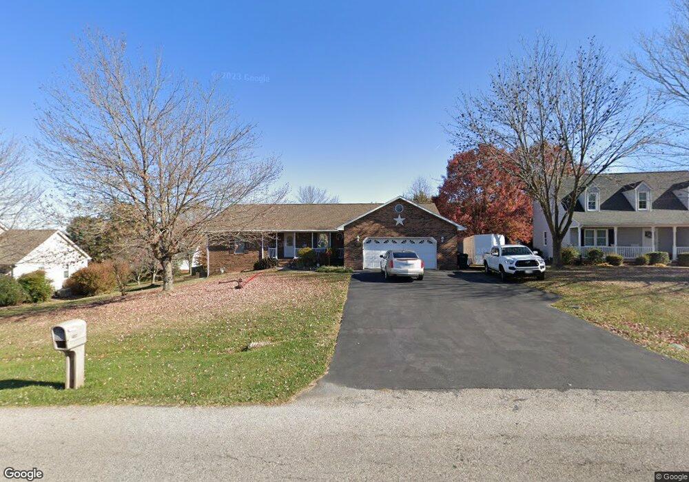 256 Westminister Dr, Fishersville, VA 22939 - photo 1