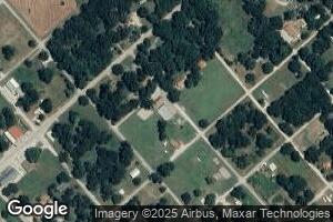 105 S 3rd St, Sulphur, OK 73086