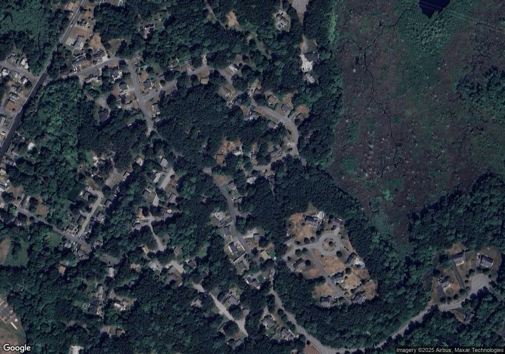 32 Linden Cir, Georgetown, MA 01833 - photo 1