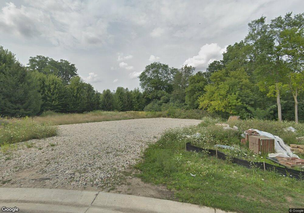 115 Bridgeview, Bloomfield Hills, MI 48304 - photo 1