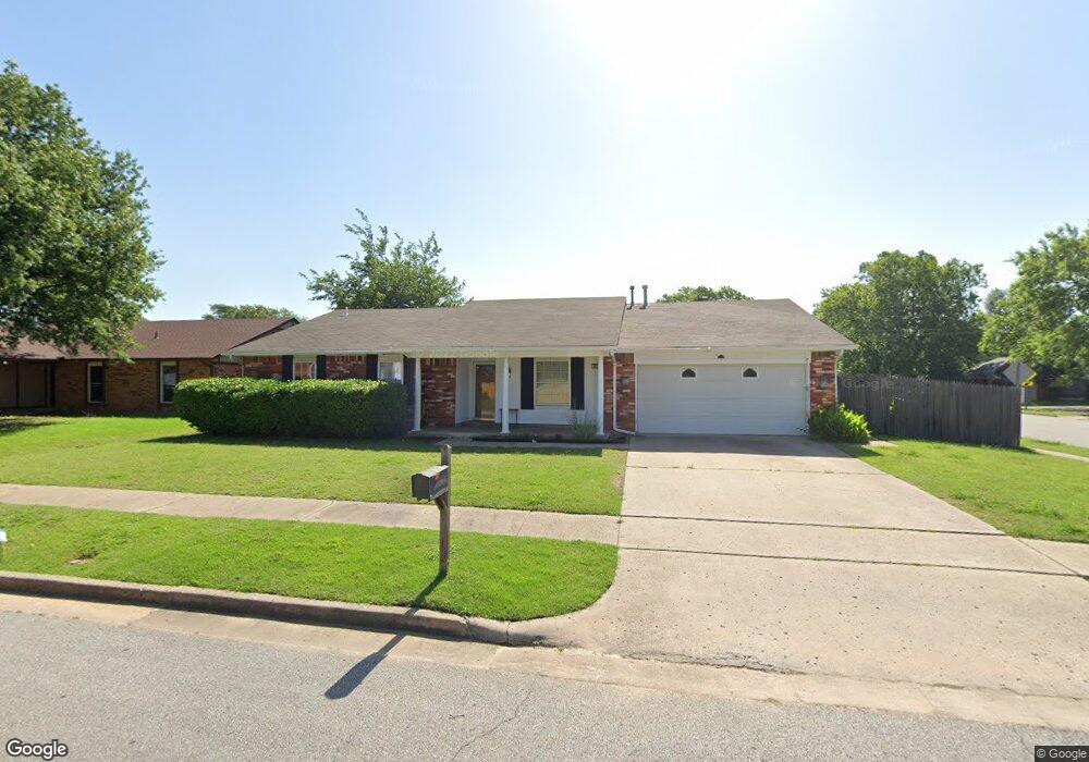 201 N Hemlock Ave, Broken Arrow, OK 74012 - photo 1