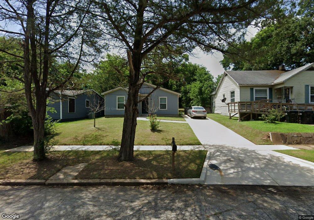 1120 W Owings St, Denison, TX 75020 - photo 1