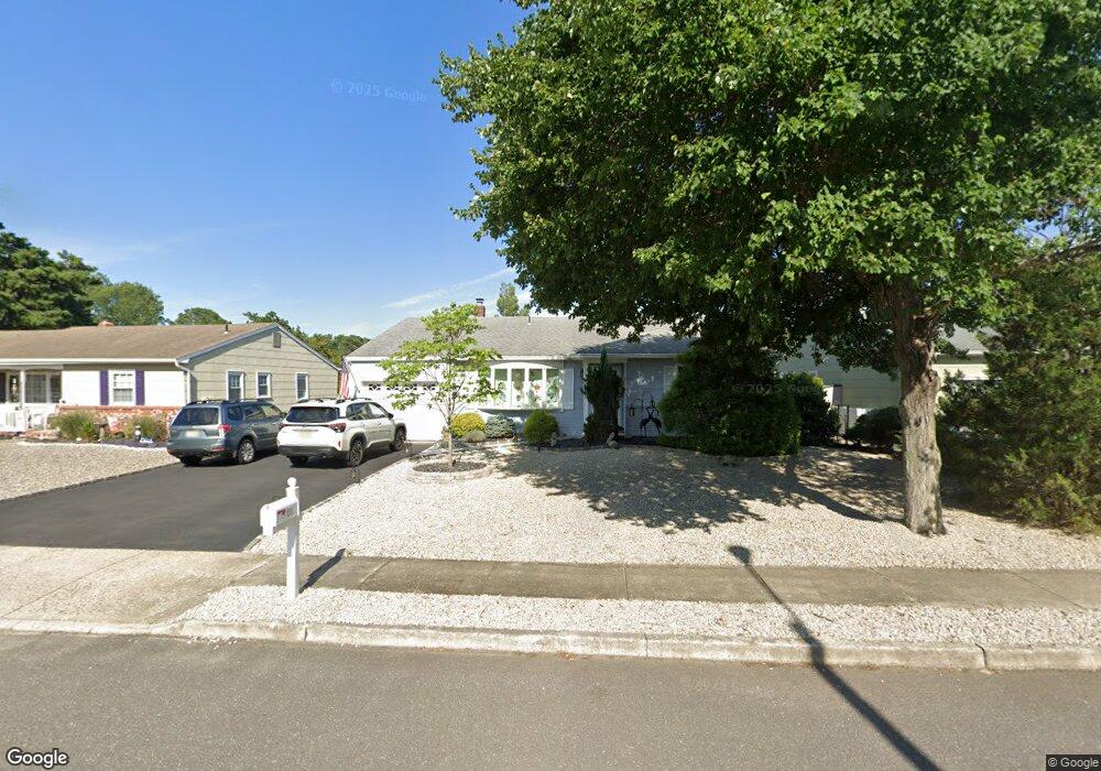 20 Fairfield Rd, Toms River, NJ 08757 - photo 1