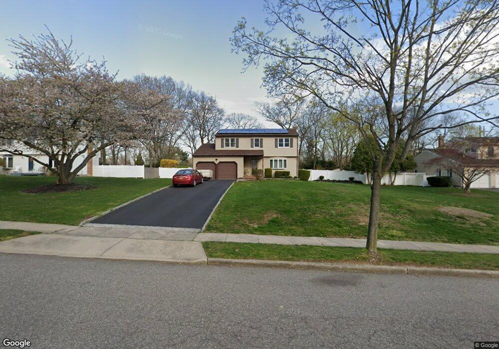 77 Wicks Path, ComMacK, NY 11725 - photo 1