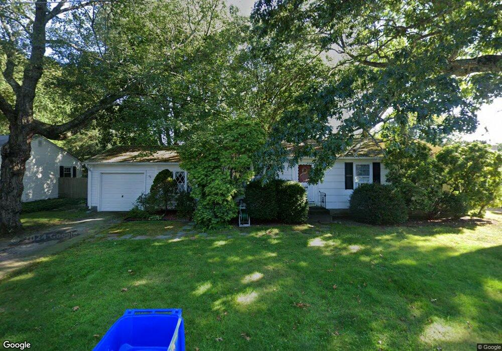 31 Pinehurst Rd, Riverside, RI 02915 - photo 1