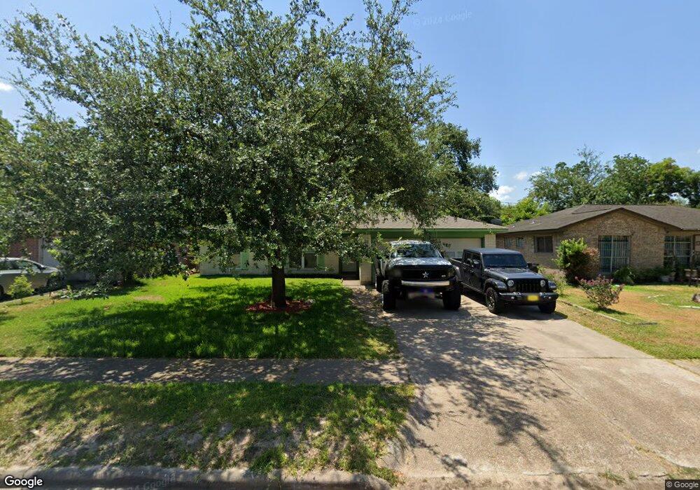 1319 Beaver Bend Rd, Houston, TX 77088 - photo 1