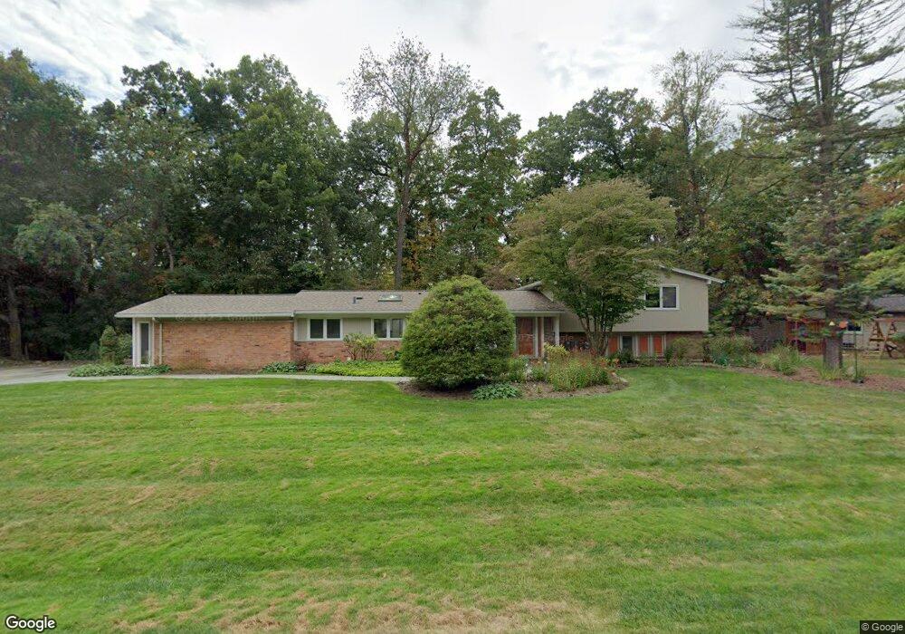 4778 Crestview Ct, Bloomfield Hills, MI 48301 - photo 1