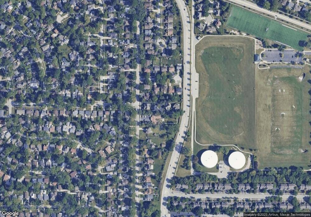 3760 Wilke Rd unit 2, Rolling Meadows, IL 60008 - photo 1