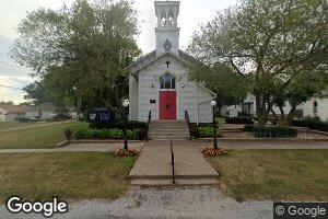 206 6th Ave, Durant, IA 52747