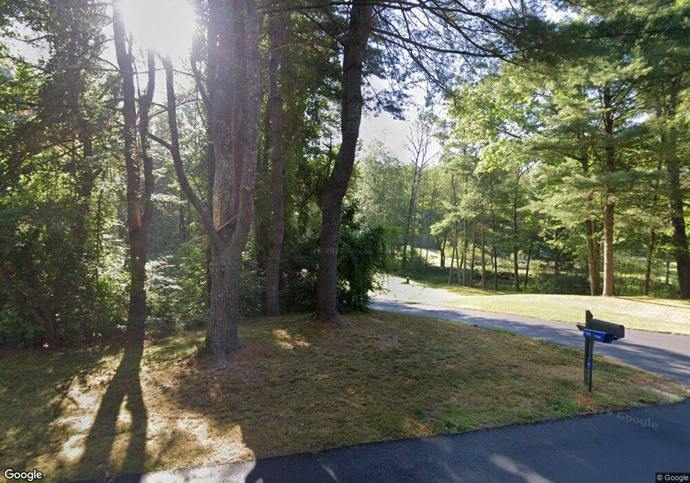 9 Greenleaf St, MerriMacK, NH 03054 - photo 1