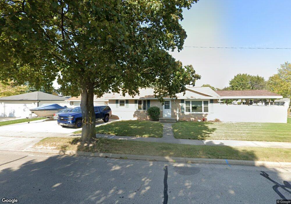 126 Jean St, Combined Locks, WI 54113 - photo 1