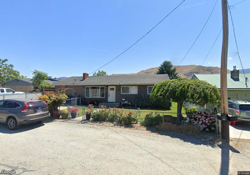 206 2nd St SE, East Wenatchee, WA 98802 - photo 1