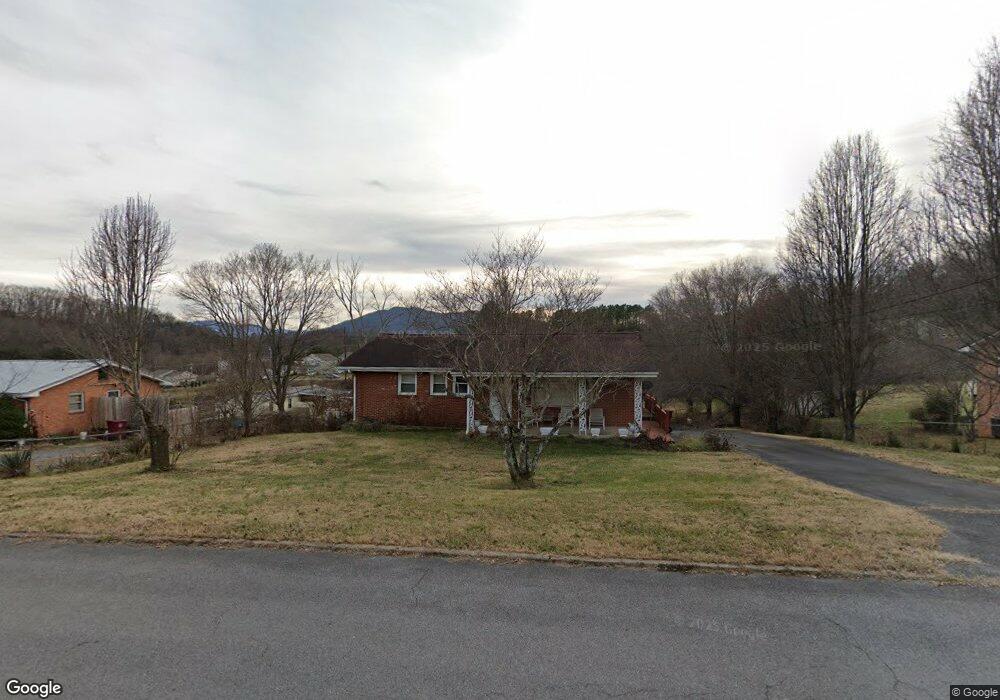 1412 Squibb Dr, Johnson City, TN 37601 - photo 1