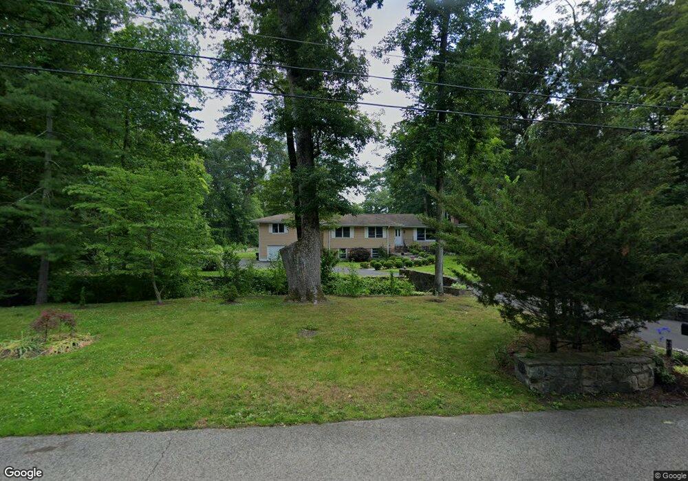 59 Ward Ln, Stamford, CT 06907 - photo 1