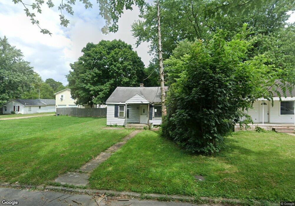 2002 S May Ave, Muncie, IN 47302 - photo 1