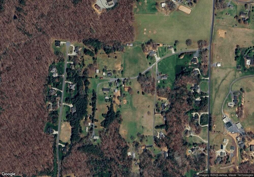 2204 Davidson Rd, Asheboro, NC 27205 - photo 1