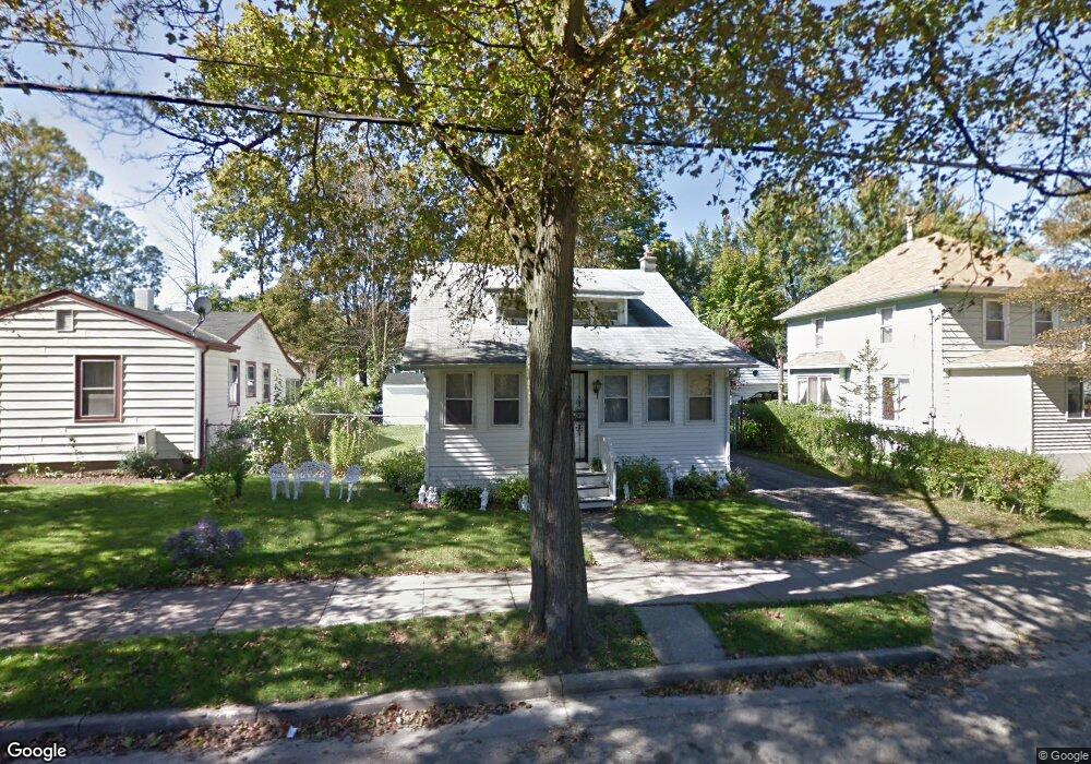 1421 Christopher St, Lansing, MI 48906 - photo 1