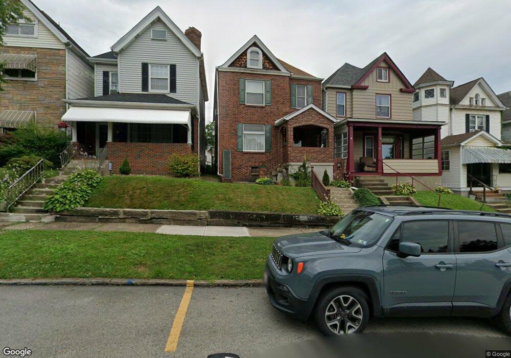 176 Grant Ave, Vandergrift, PA 15690 - photo 1