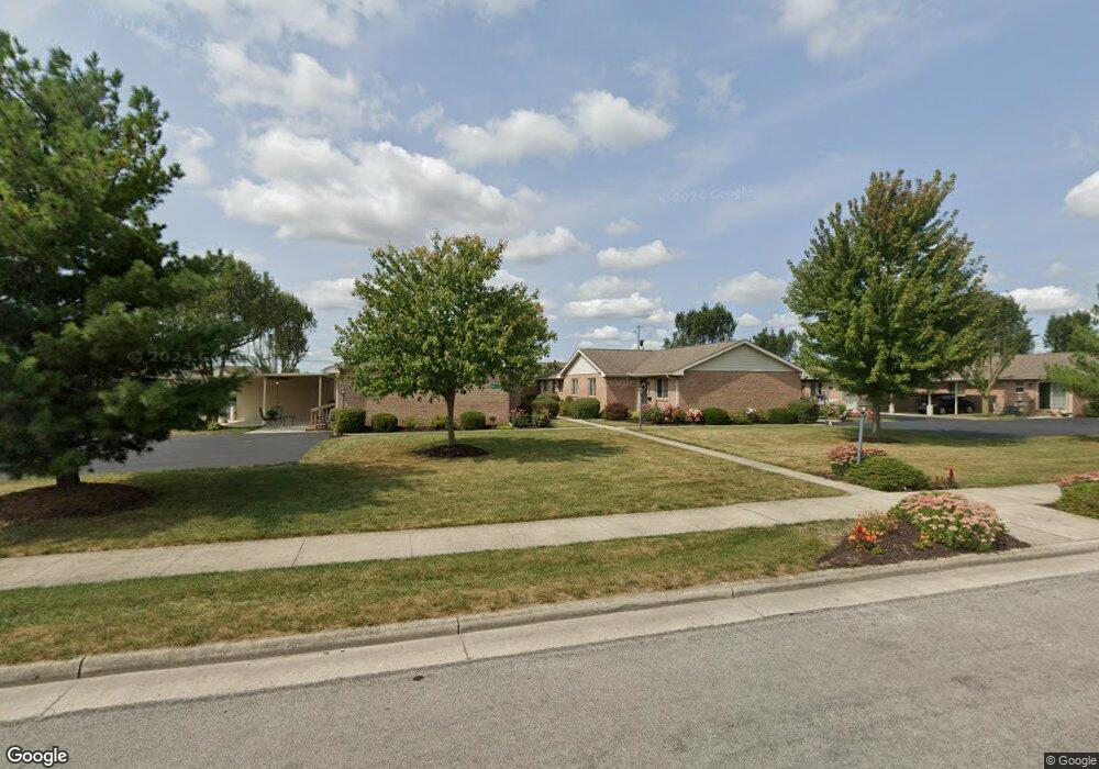 174 Golden Ln, Lima, OH 45807 - photo 1