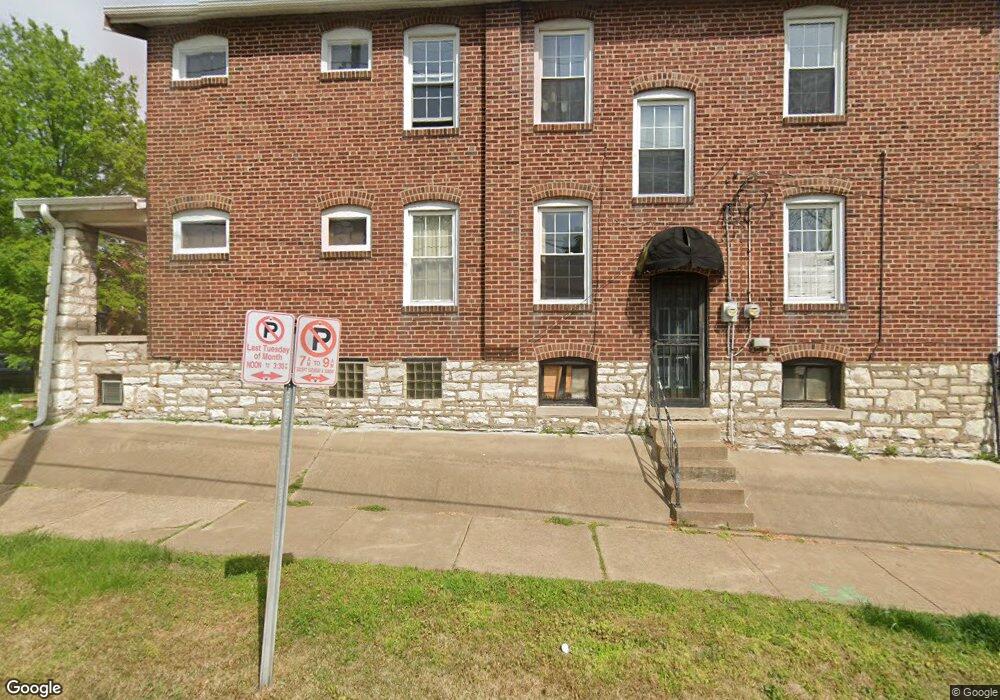 5352 Bancroft Ave, Saint Louis, MO 63109 - photo 1