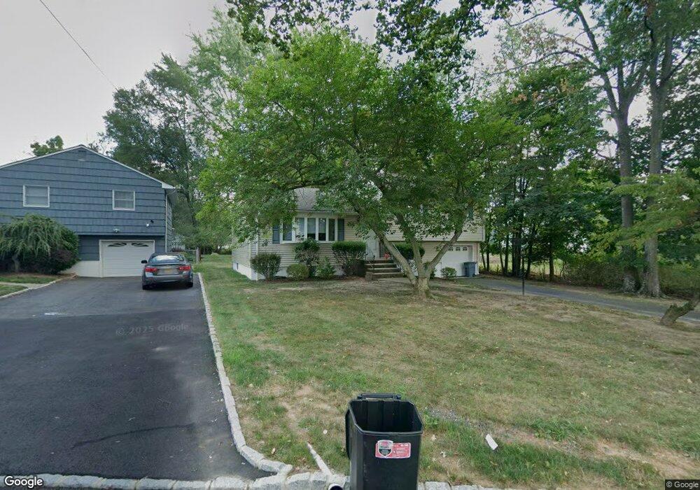 22 Emerson Dr, Livingston, NJ 07039 - photo 1