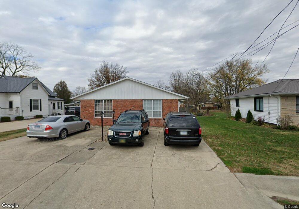 1006 W Saint Anthony Ave, Effingham, IL 62401 - photo 1