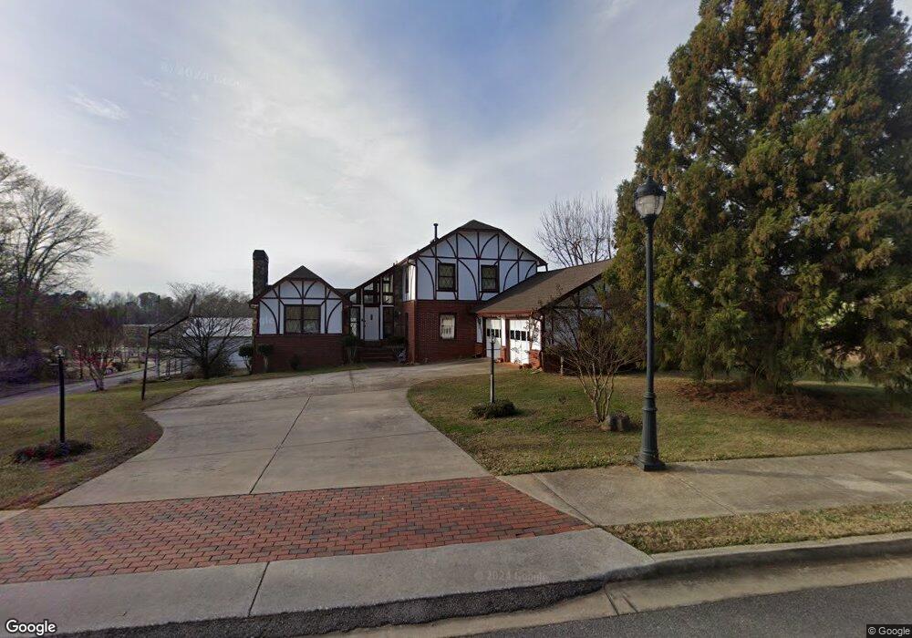 610 Washington St, Buford, GA 30518 - photo 1