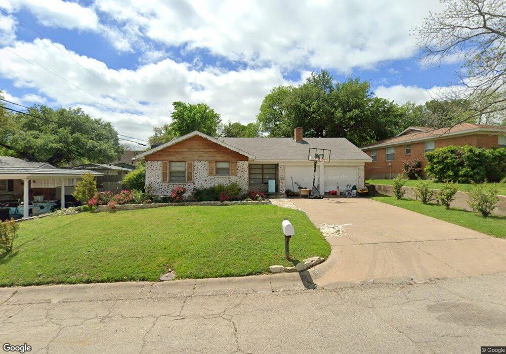 103 W Ridge Rd, Weatherford, TX 76086 - photo 1