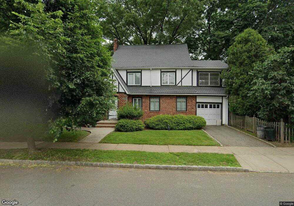 41 Parkview Dr, Bloomfield, NJ 07003 - photo 1