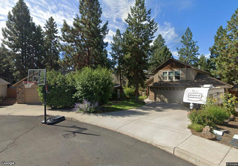 61323 Sparrow Ct, Bend, OR 97702 - photo 1