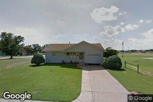 407 N Alexander St, Hoisington, KS 67544