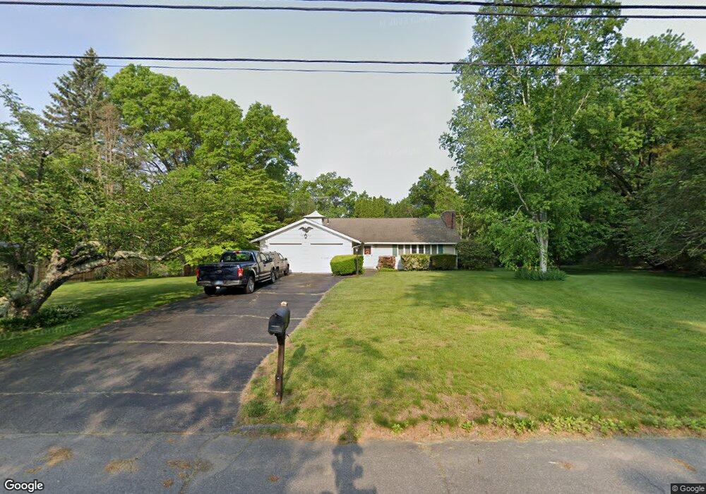 9 Reiner Cir, Trumbull, CT 06611 - photo 1