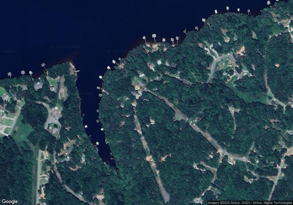 365 Cardinal Ln, Toccoa, GA 30577 - photo 1