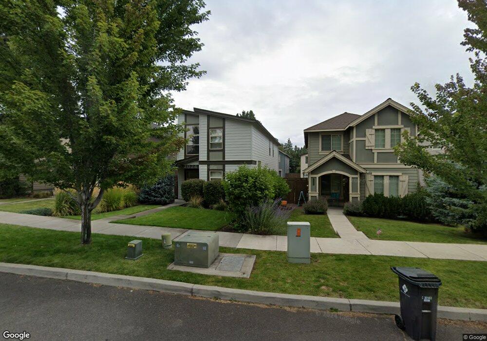 61260 Parrell Rd unit 6, Bend, OR 97702 - photo 1