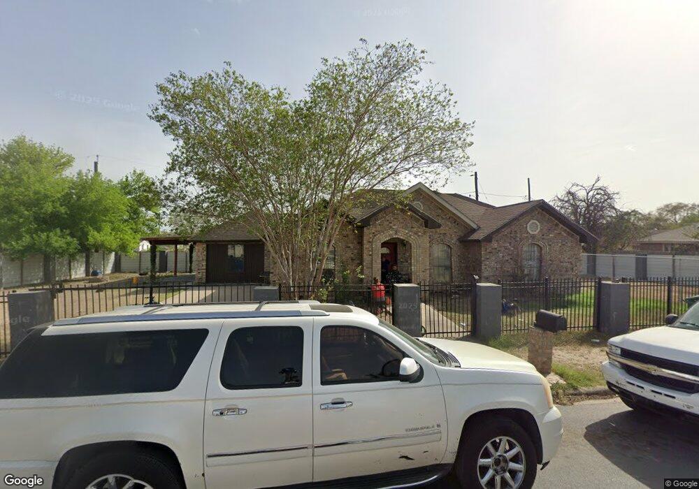 712 E Juarez Ave, Pharr, TX 78577 - photo 1