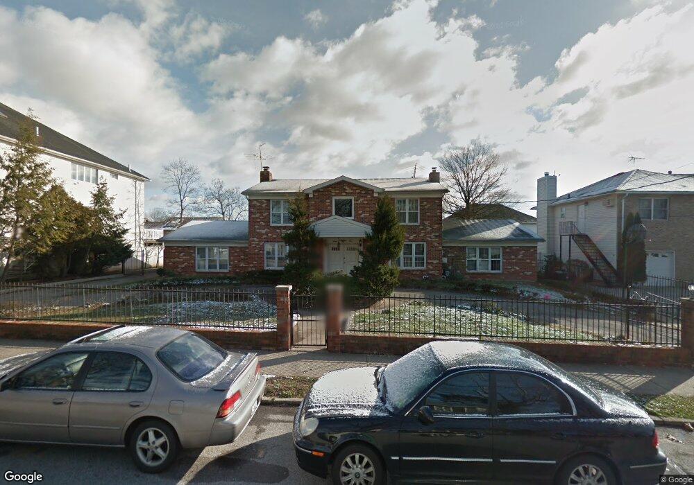 93 Weiner St, Staten Island, NY 10309 - photo 1