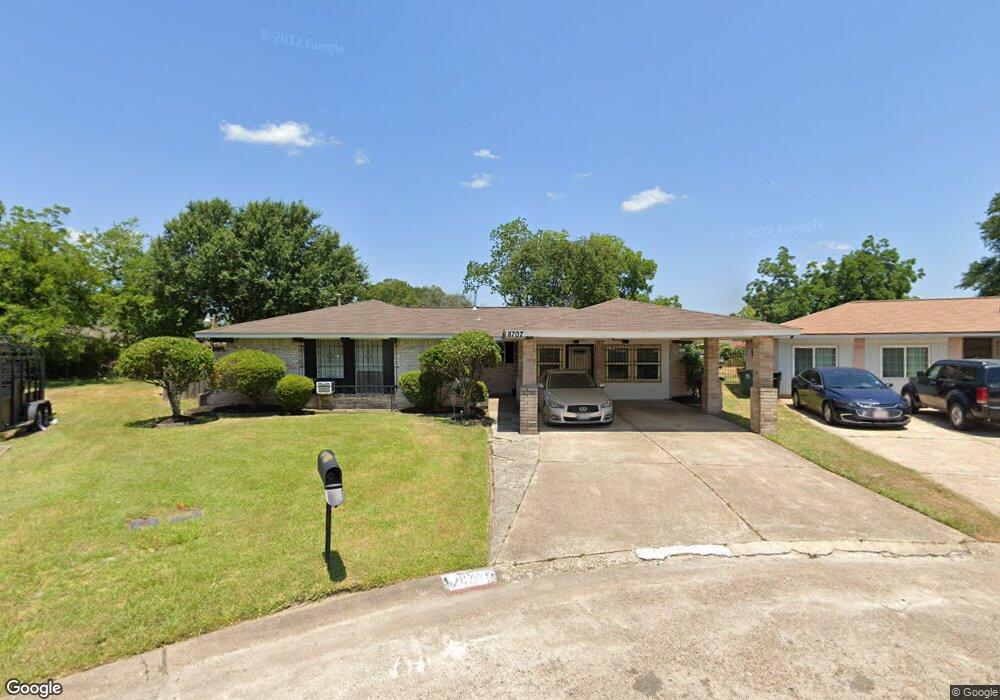 8707 Glenhouse Ct, Houston, TX 77088 - photo 1